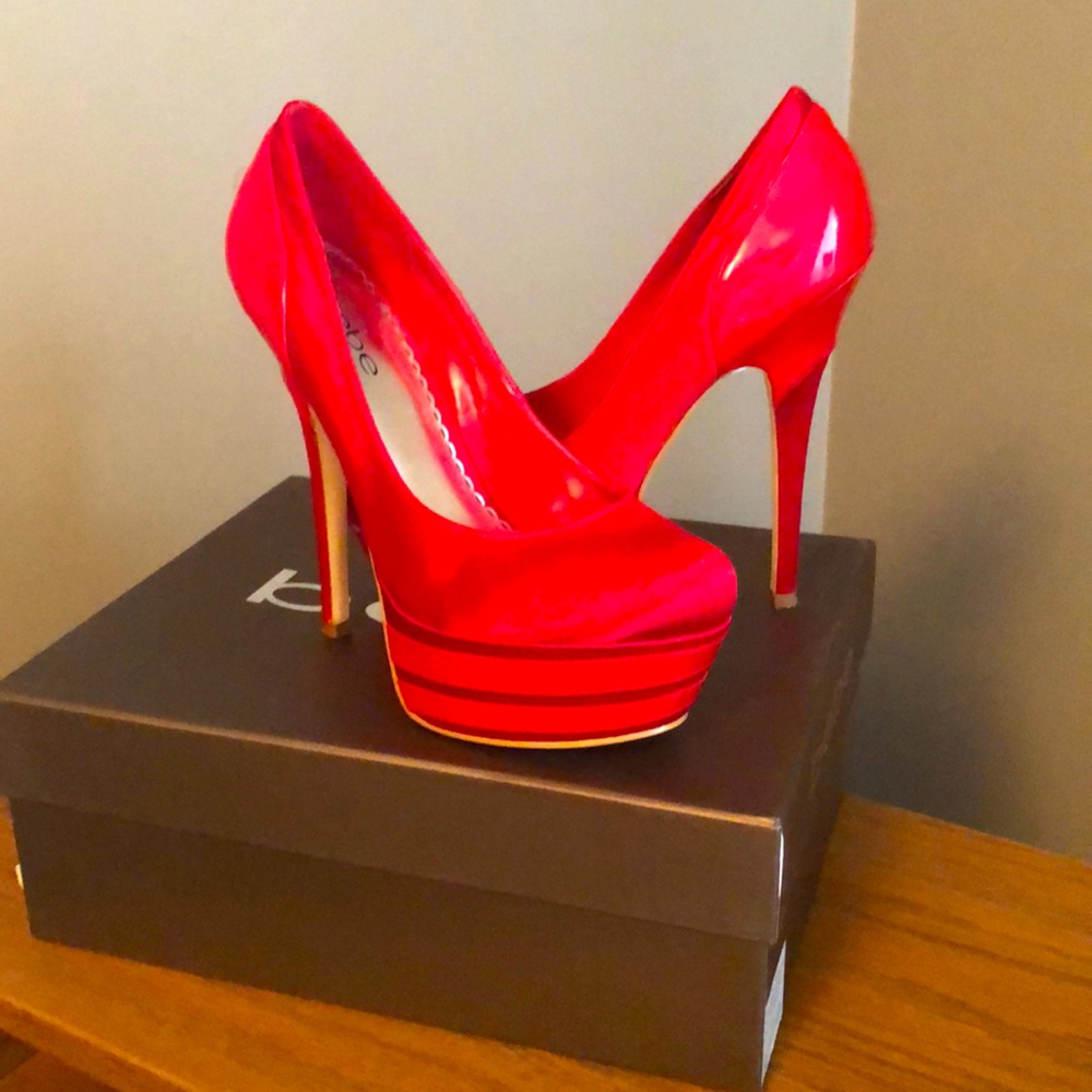 Candy Apple platform shoes from BeBe
